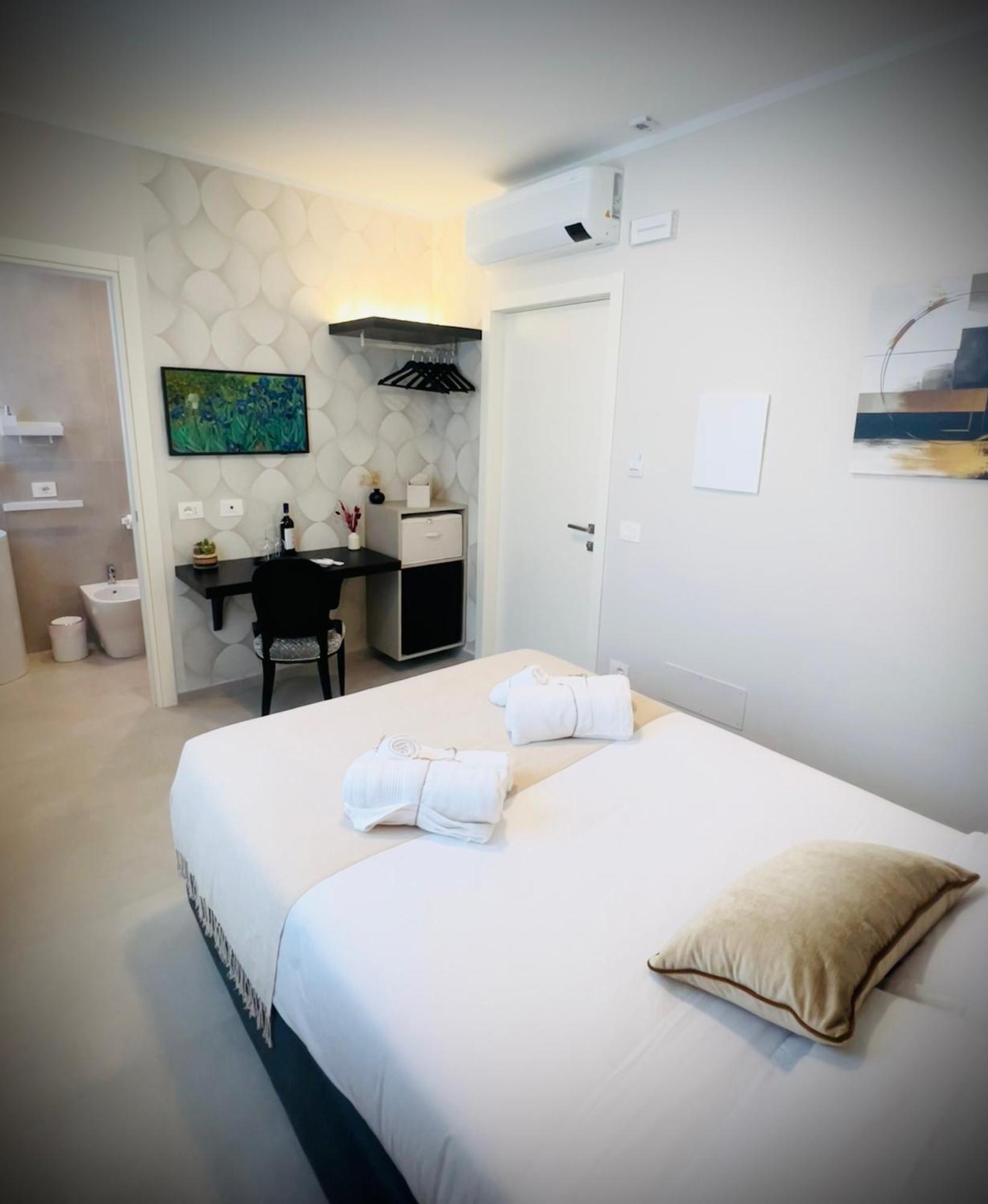 Bed and Breakfast Lucentum Prato  Exterior foto